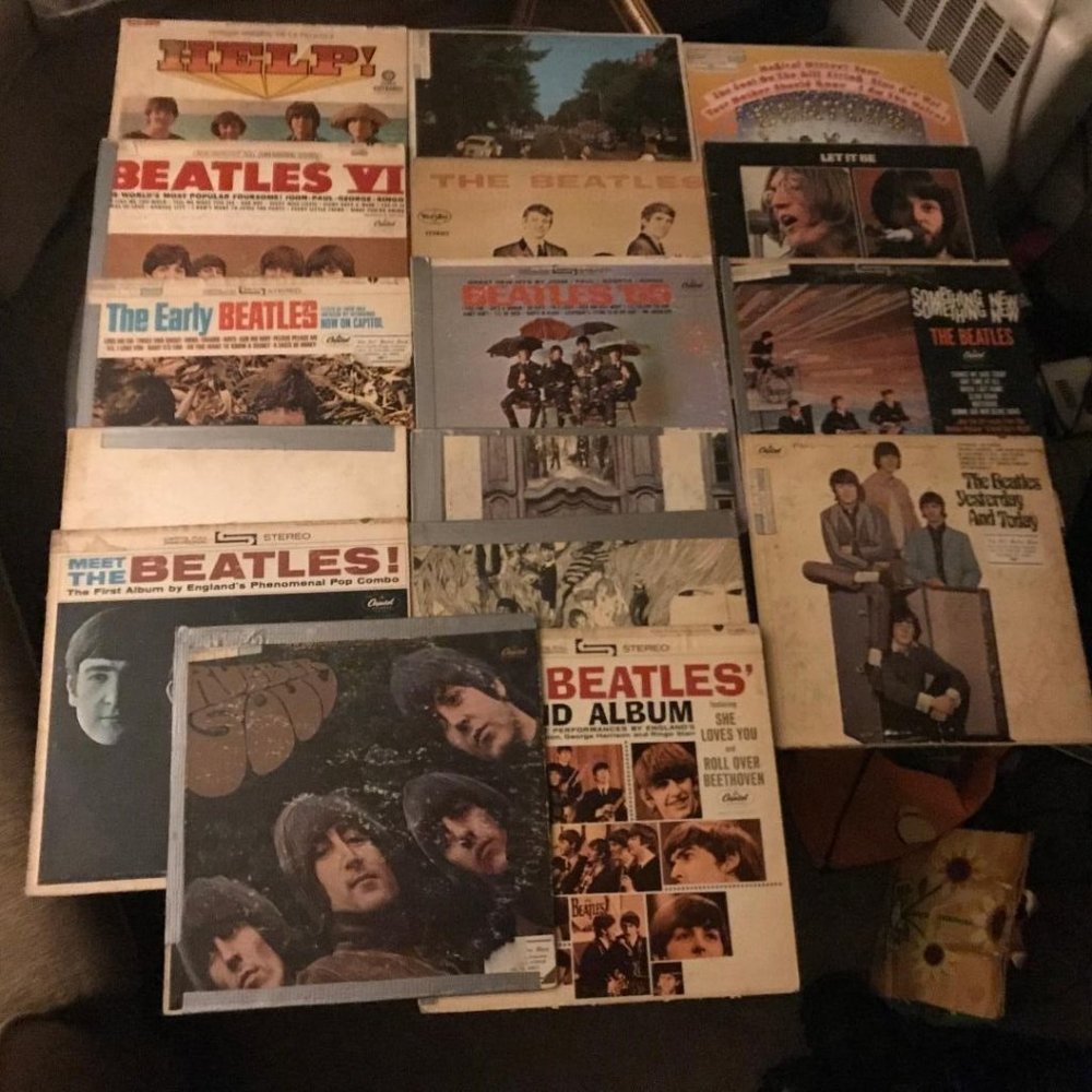Complete 18 records , Beatles's collection